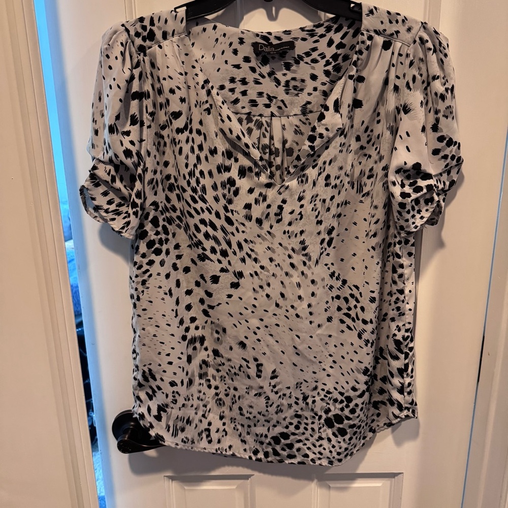 Dalia Black & White Animal Print Blouse Size M